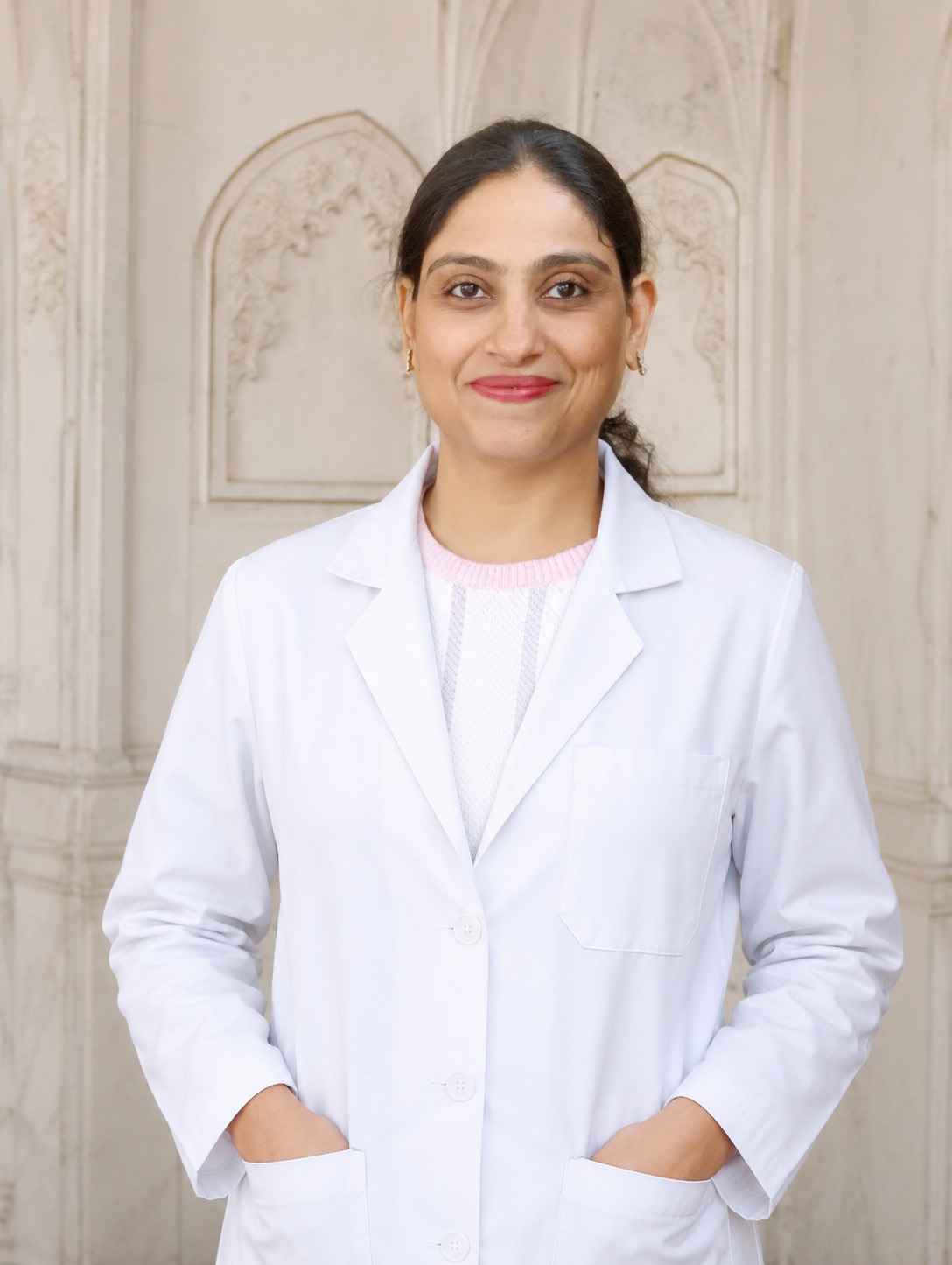 Dr. Parul Tandon - Consultant Pathologist